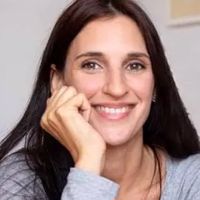 نادیا دیویدز
