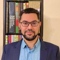 بابک اعتمادی