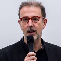 پیتر آزبورن