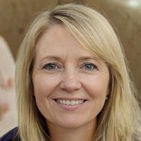 لوسی کوئنتین