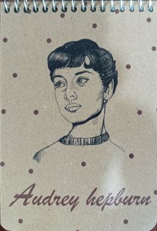 دفتر یادداشت کرافت جلد‌سخت سری مشاهیر (سرو) آدری‌هپبورن