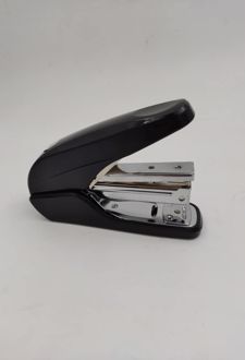 ماشین دوخت (منگنه) 24/6 پارسیکار (مشکی)