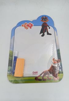 تخته وایت‌برد همراه با ماژیک و تخته‌پاک‌کن بچه‌زرنگ (قندون) حاشیه‌آبی ماژیک‌آبی