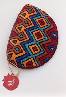 کیف نیم‌دایره مخمل بند‌چرمی (انار چاپ) رنگارنگ