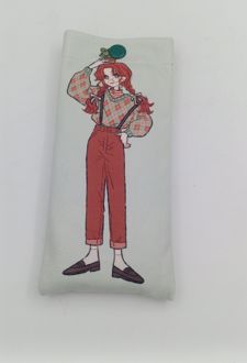 کاور‌عینک پارچه‌ای دکمه‌دار (انارچاپ) سفید دختر