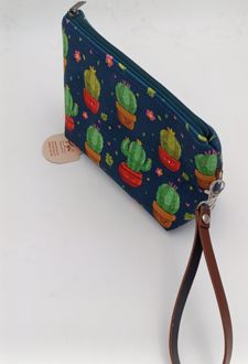 کیف لوازم بند‌چرمی (انار چاپ) کاکتوس