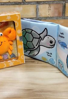 کتاب پارچه ای حیوانات دریایی (2زبانه،باجعبه)