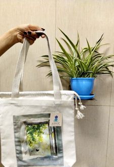 کیف پارچه‌ای جیب‌دار 31*31 (طرح پنجره،کد 2127)