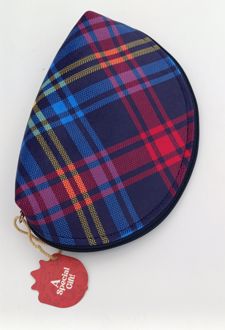 کیف نیم‌دایره مخمل بند‌چرمی (انار چاپ) چهارخونه